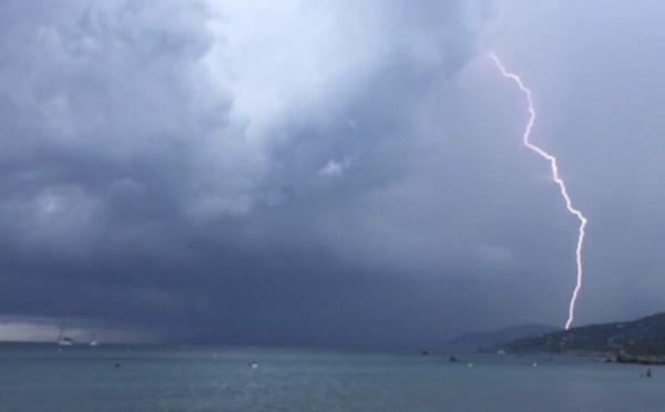 La Corse placée en vigilance orange pour orages violents ce dimanche