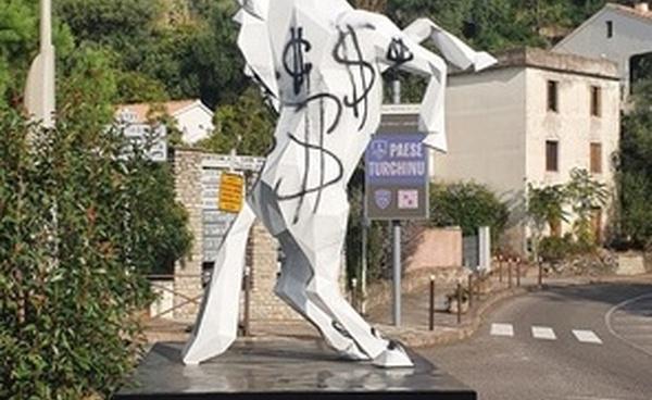 San Martino di Lota : une sculpture de Richard Orlinski vandalisée