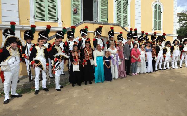 Les Grognards de l’Empire ont paradé dans les rues de Corte