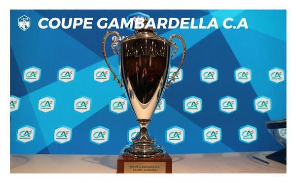 Coupe Gambardella à Mougins - Trois joueurs du SC Bastia par des jets d’engins pyrotechnique