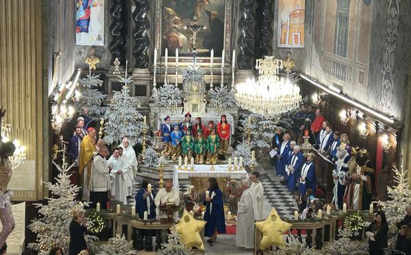 EN IMAGES - Les Rois Mages sont arrivés à Ajaccio