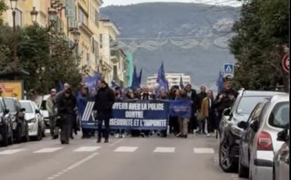 Pene in capu - Violences accrues, dépendances, économie parallèle, jeunesse sacrifiée…