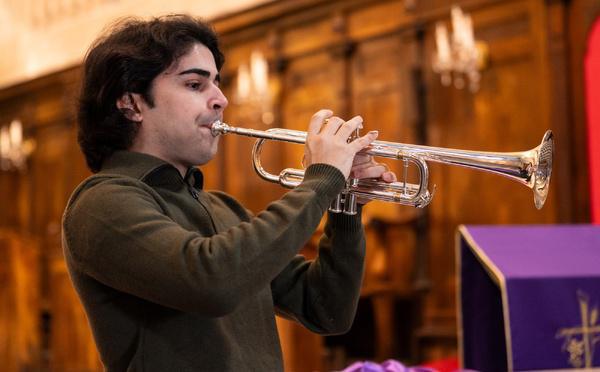 Du grenier d’Ajaccio aux grandes scènes : le souffle ambitieux du trompettiste Raphaël Horrach
