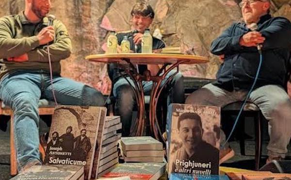 Marcu Biancarelli et Joseph Antonetti réunis pour la soirée littéraire à Portivechu