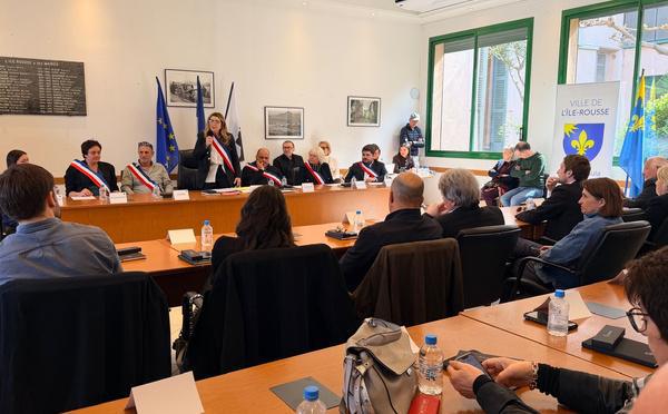 Mairie de Lisula - Salle comble pour le lancement de la nouvelle mandature 