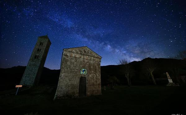 A màghjina - Carbini : u ritornu di u veranu è di a Via Lattea