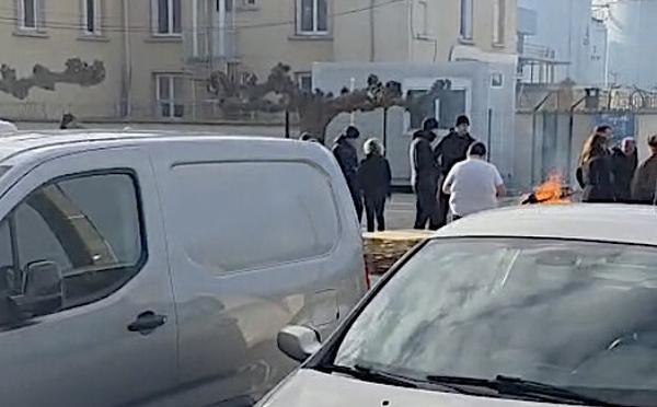 Prix des carburants : le syndicat des distributeurs bloque le dépôt pétrolier de Lucciana