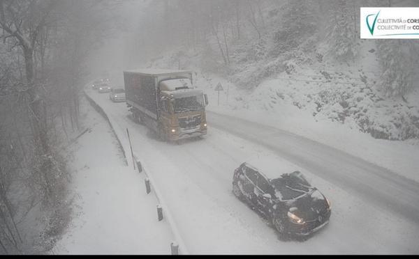 Mauvais temps : Circulation difficile à Vizzavona