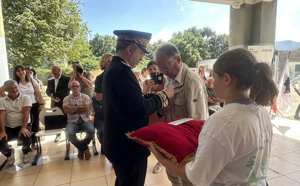 Au collège de Folelli, 19 anciens militaires décorés de la croix du combattant