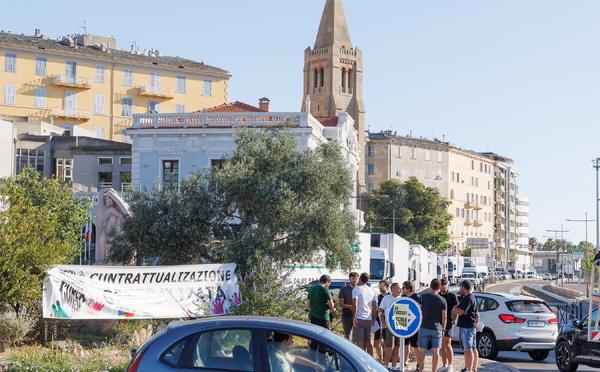 Scola Corsa : la mobilisation se poursuit à Bastia avec un tractage
