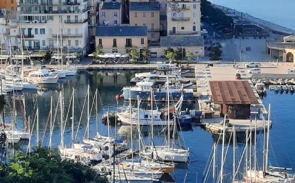 A màghjina - U Vechju Portu, u core di Bastia