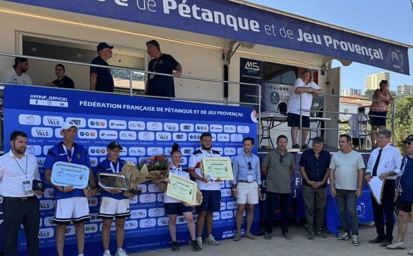 Pétanque : la jeunesse francilienne s'offre le titre à Ajaccio, la Corse retrouve avec succès la lumière des championnats de France