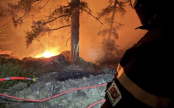 Corte - 300 hommes pour faire face à l'incendie
