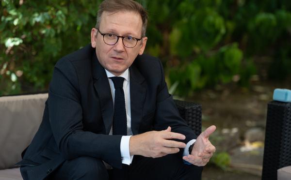 Après le départ de Rémi-François Paolini, le préfet assure que « l'engagement de l'État en faveur de la langue corse se poursuit
