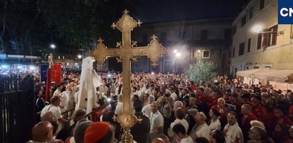 À Rome, l'hommage de l'Associu di a Guardia Corsa Papale aux milliers de Corses qui ont servi le Saint-Siège