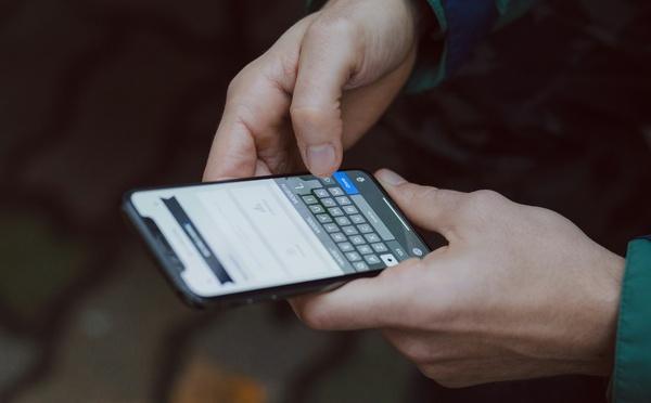 Comment préparer son téléphone avant de partir à l'étranger ?