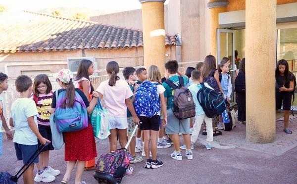 À Mezzavia, une rentrée entre retrouvailles, cartables neufs et envie d’apprendre
