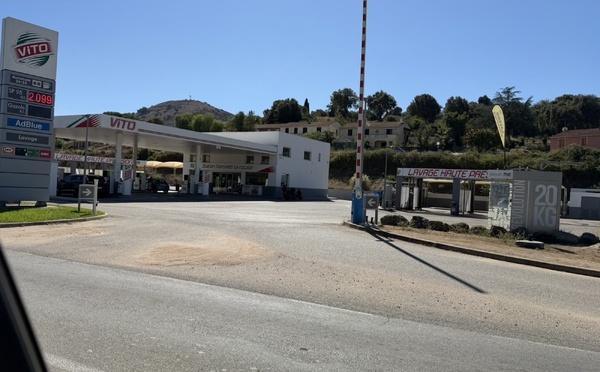 Carburants : les stations-service ont rouvert, mais la colère des pompistes corses reste entière