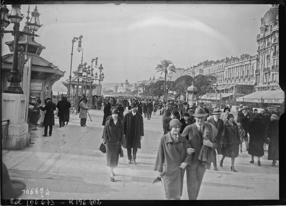 [Focus] - Cap sur Nice et la Promenade des Anglais à travers les photographies de la BNF 