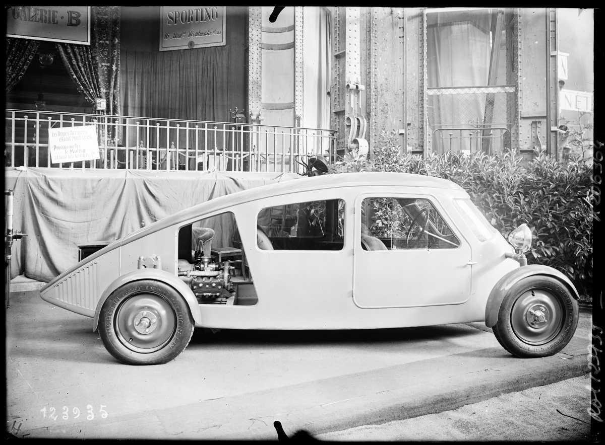 [BNF] - Journée mondiale sans voitures le 22 septembre 2022. Retour en images sur les automobiles du siècle dernier