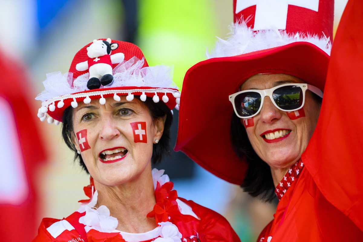 [Focus] - Coupe du Monde de Football 2022 - Les femmes supporters rivalisent de créativité au Qatar 