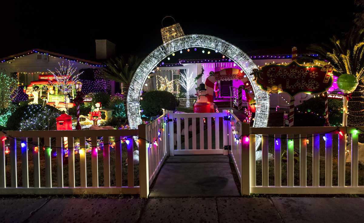 [Focus] - Noël kitch, les maisons illuminées de Las Vegas, un incontournable pour ces américains