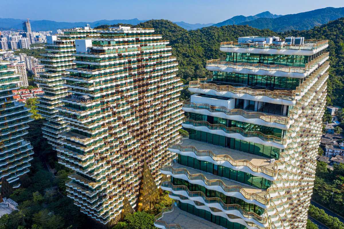 [Focus] - L'incroyable resort Sanya Beauty Crown Dashu Hotel en Chine : une forêt de béton !