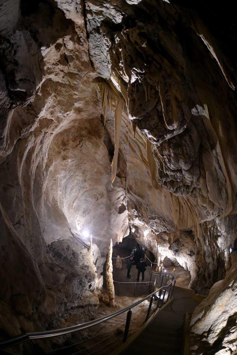 [Focus] - Les grottes de Vallorbe, parmi les plus belles d'Europe, abritent l'affinage du Vallgrotte 