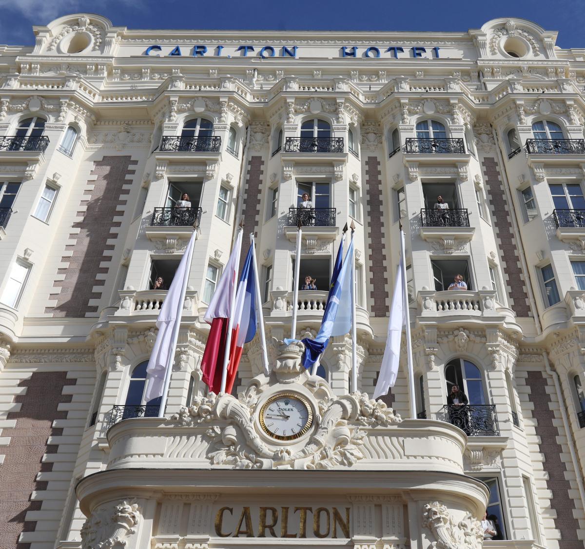 [Focus] - L'Hôtel Carlton à Cannes fête ses 110 en 2023. Photos d'aujourd'hui et d'hier 
