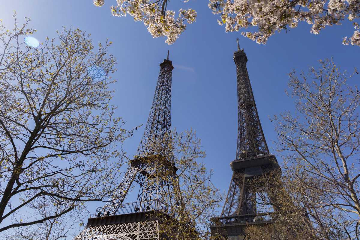 [Focus] - La Tour Eiffel a eu une petite fille et elle s'appelle Eiffela