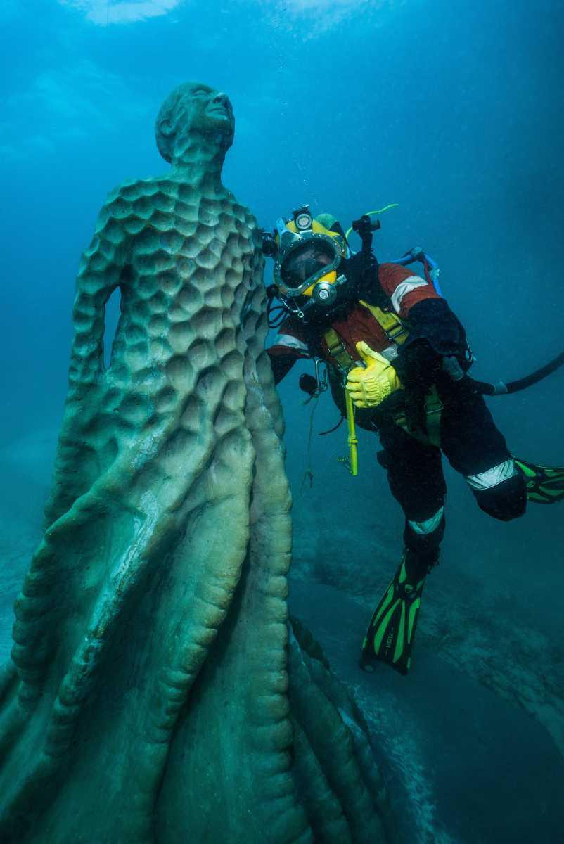 [Focus] - "Ocean Sentinels", découvrez les sculptures sous-marines de Jason deCaires Taylor 