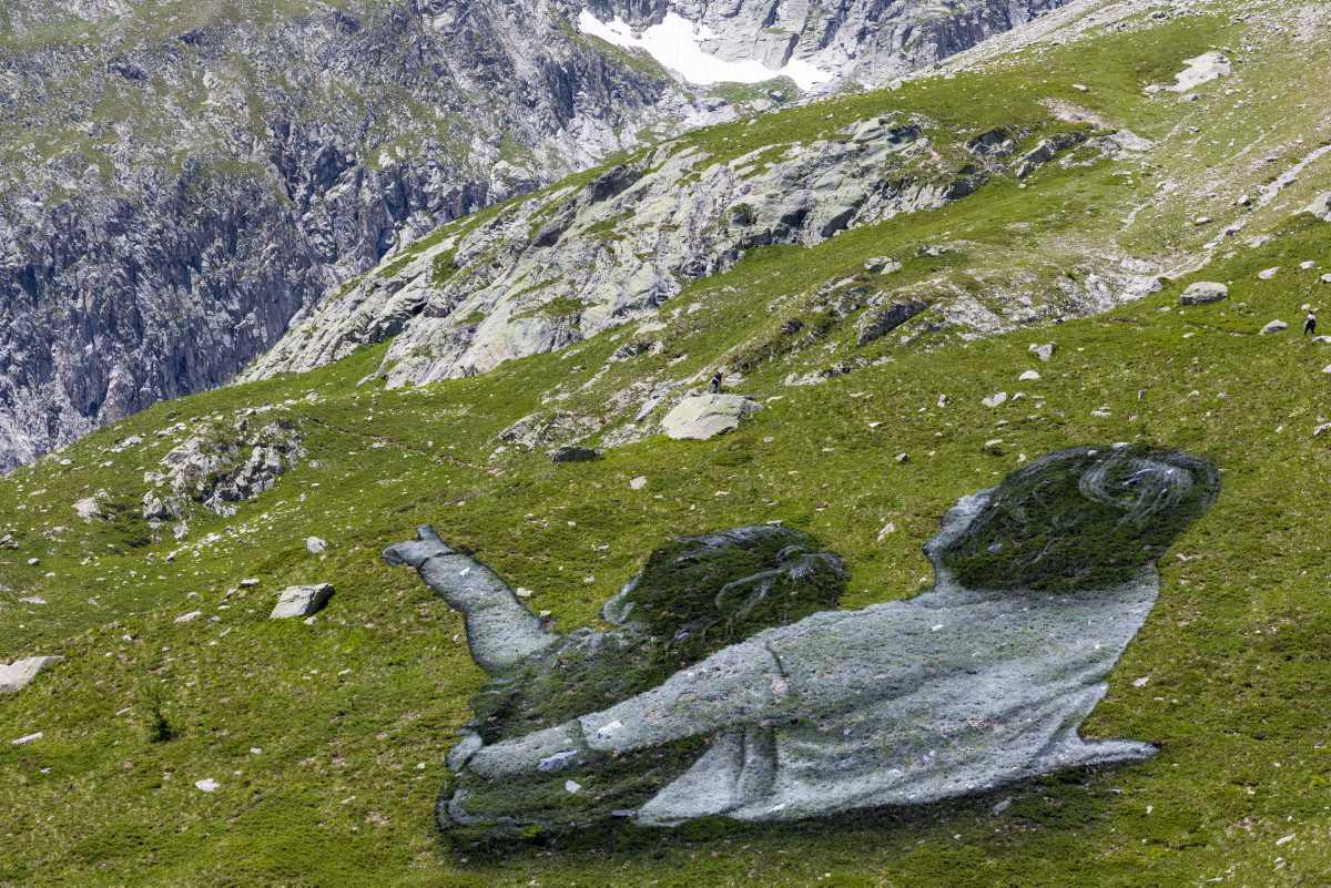[Focus] - Une œuvre de land art au pied du Mont Blanc pour alerter sur les montagnes