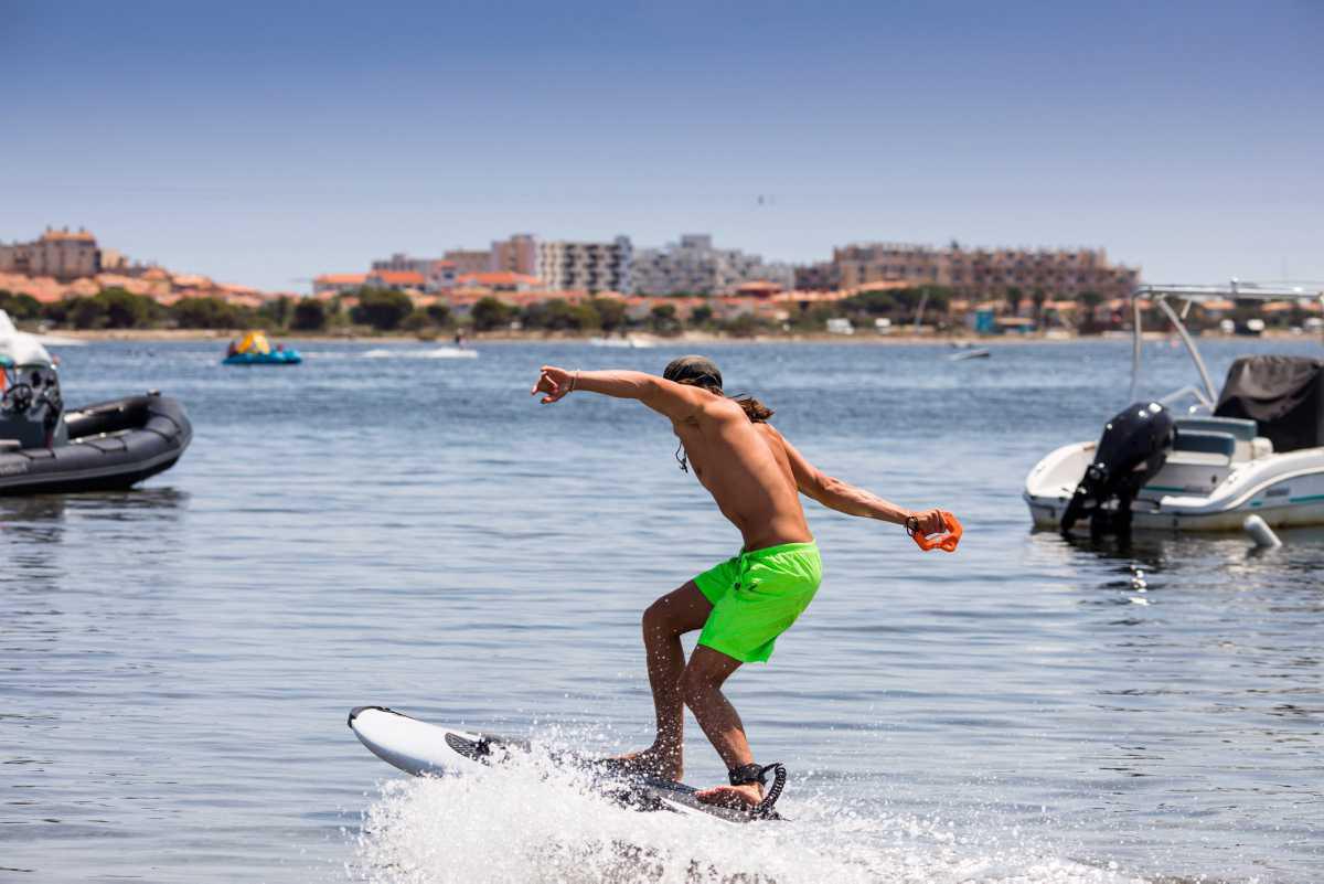[Focus] - Insolite : Connaissez-vous le Jet-surf 100% électrique ?