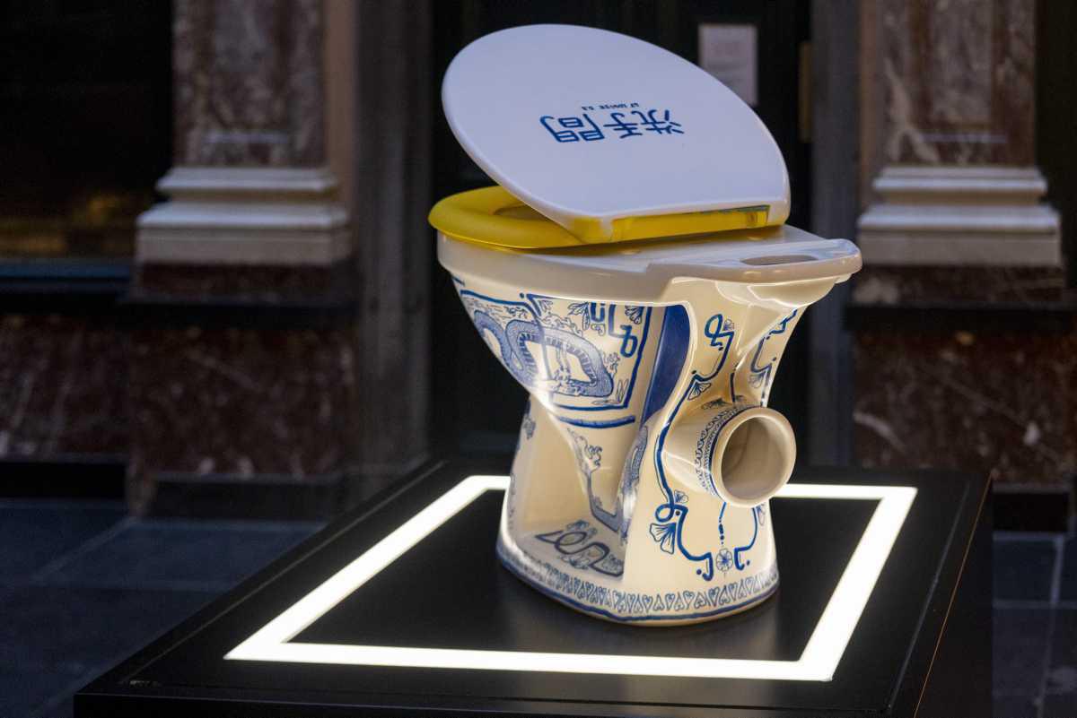 [Focus] - "Toilet Tales" : Quand les Toilettes deviennent des œuvres d'Art pour briser les tabous des MICI 