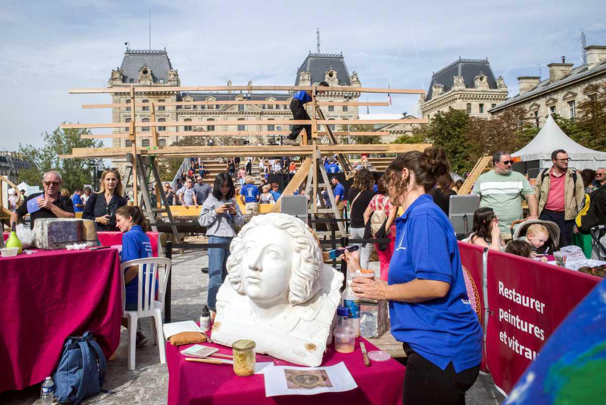 [Focus] - Artisans, ateliers et entreprises qui œuvrent à la reconstruction de Notre Dame de Paris. Tour de France
