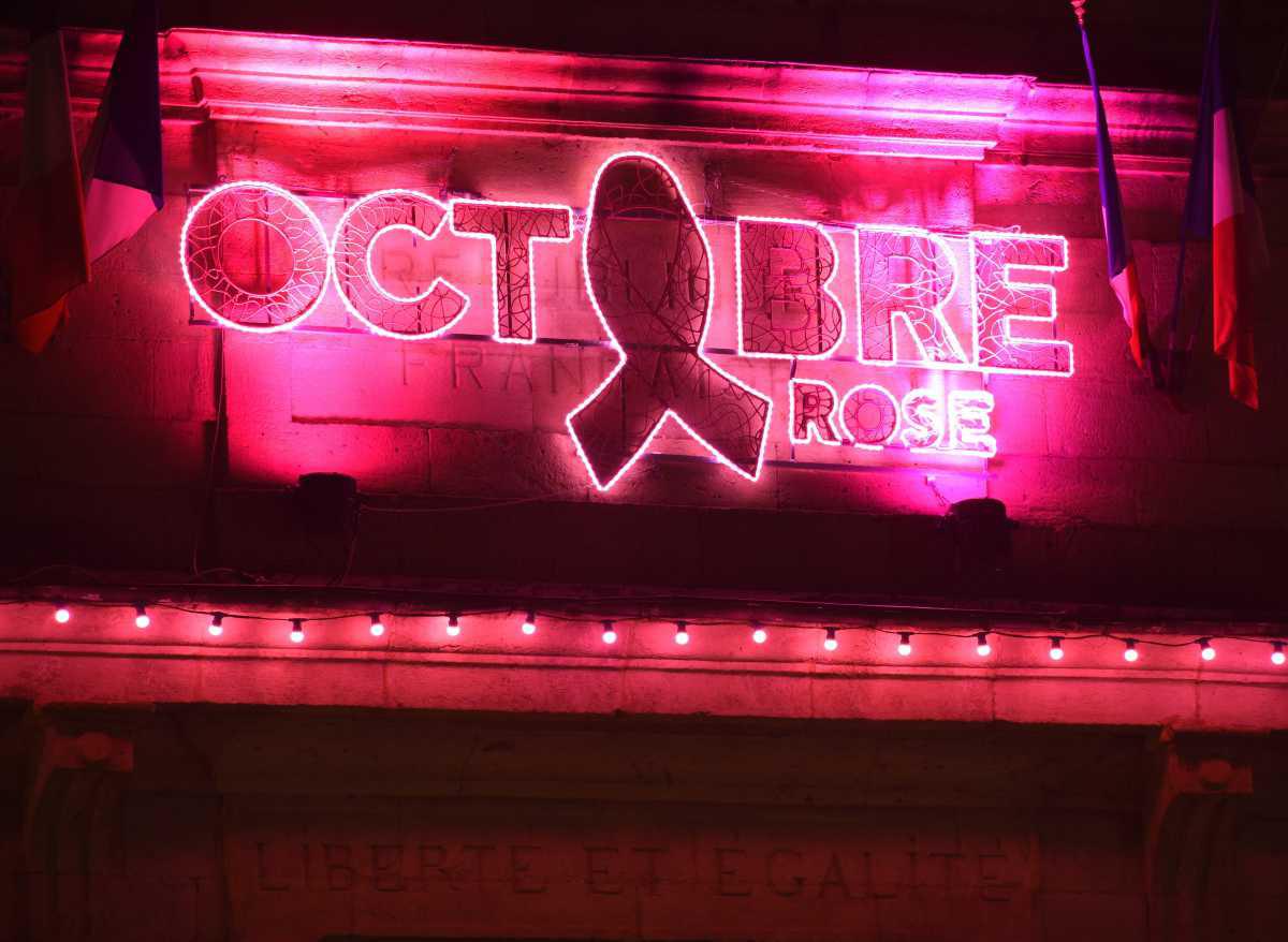 [Focus] - Octobre rose : de la visibilité et de l'insolite pour inciter les femmes au dépistage du cancer du sein