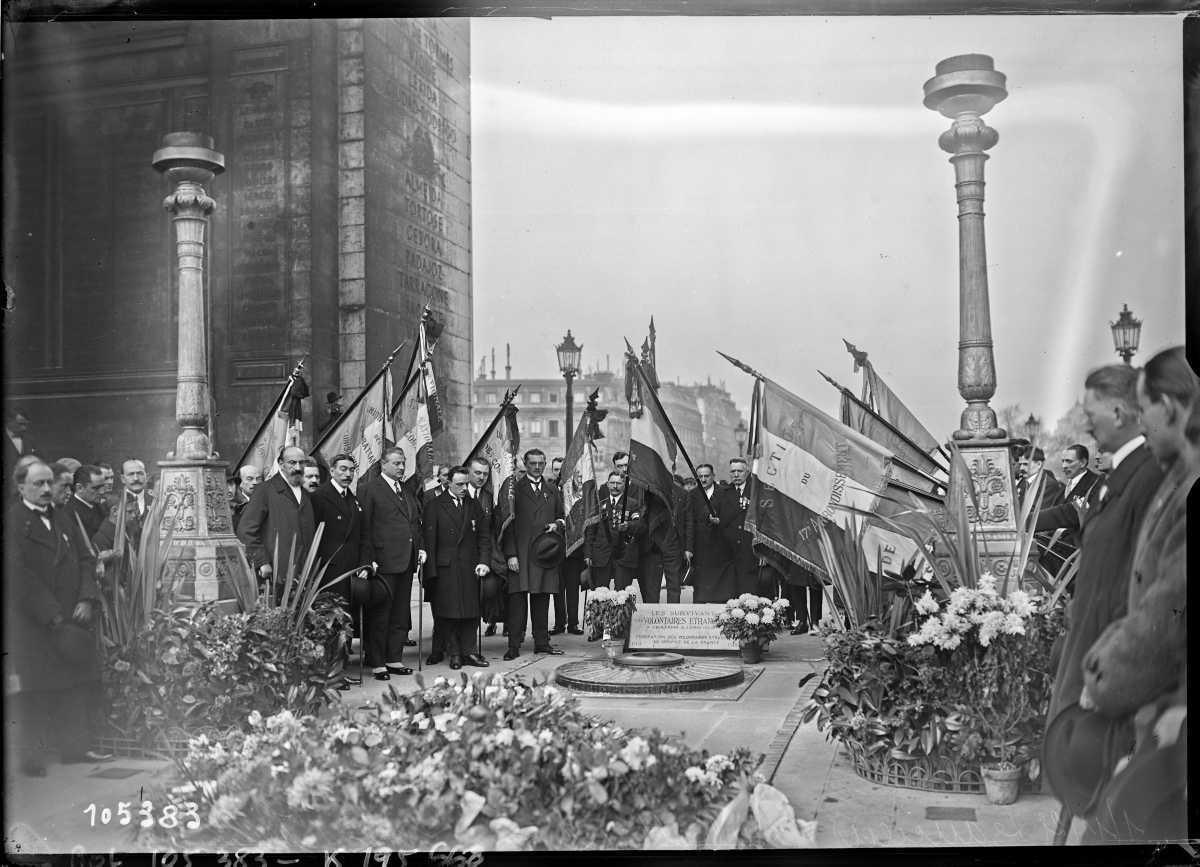 [Focus] - La Toussaint dans les archives photos de la Bibliothèque Nationale de France