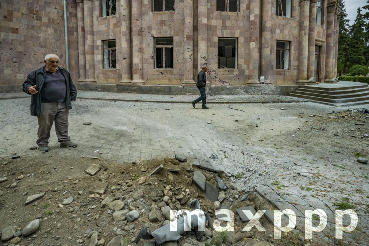 Shelling of Azerbaijan army over Martuni city in Nagorno Karabakh