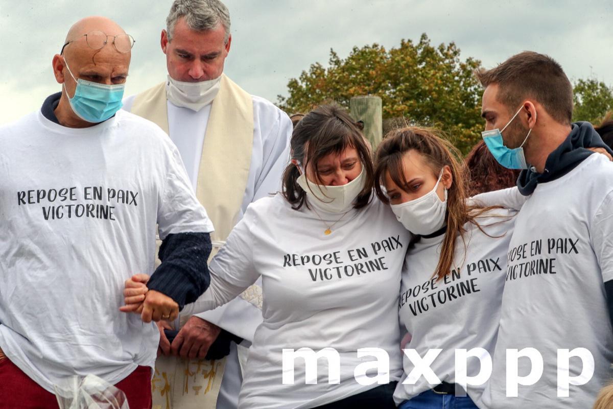 MARCHE BLANCHE EN HOMMAGE A VICTORINE