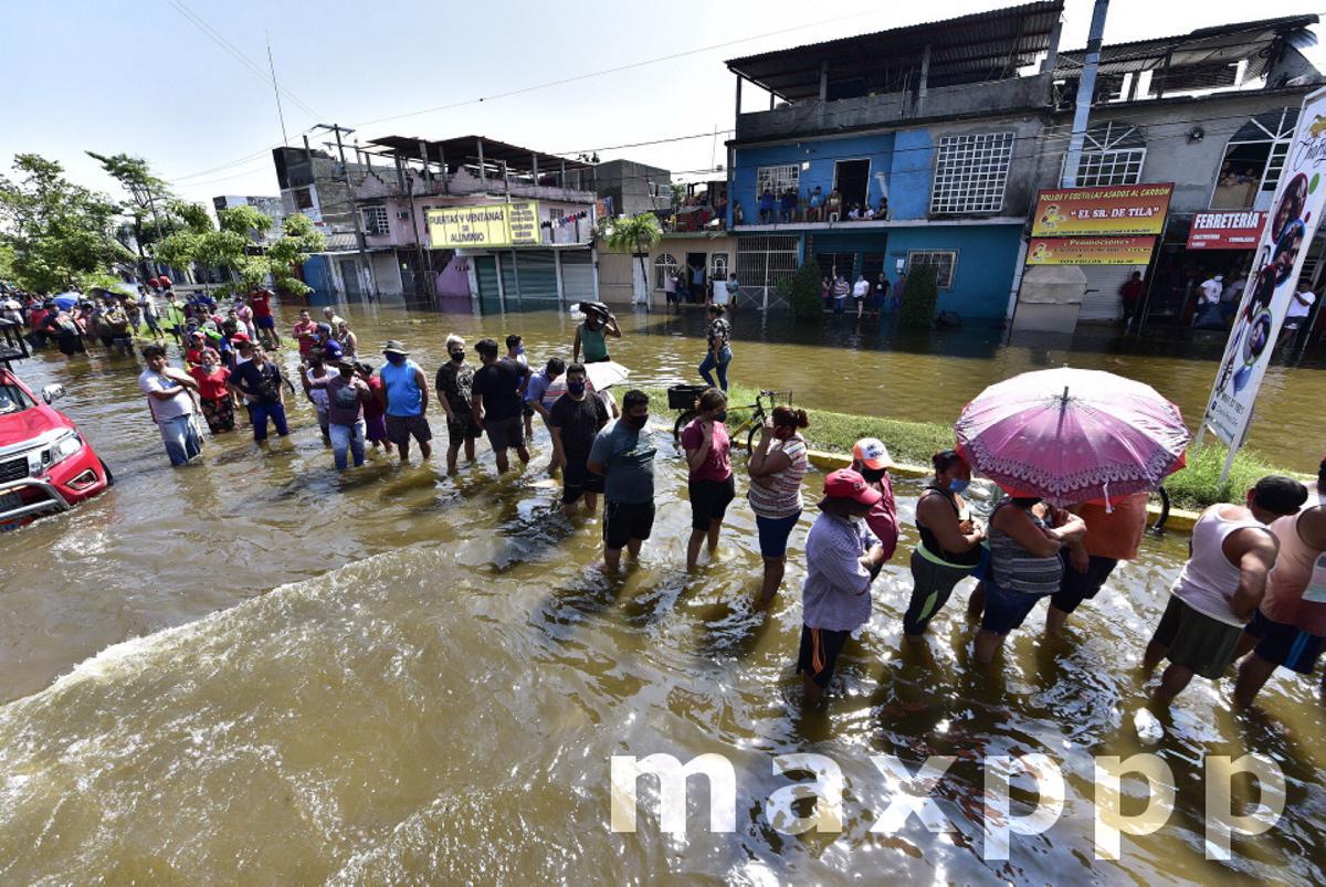 Mexico appreciates the 'solidarity' of Spain for its help in the face of floods