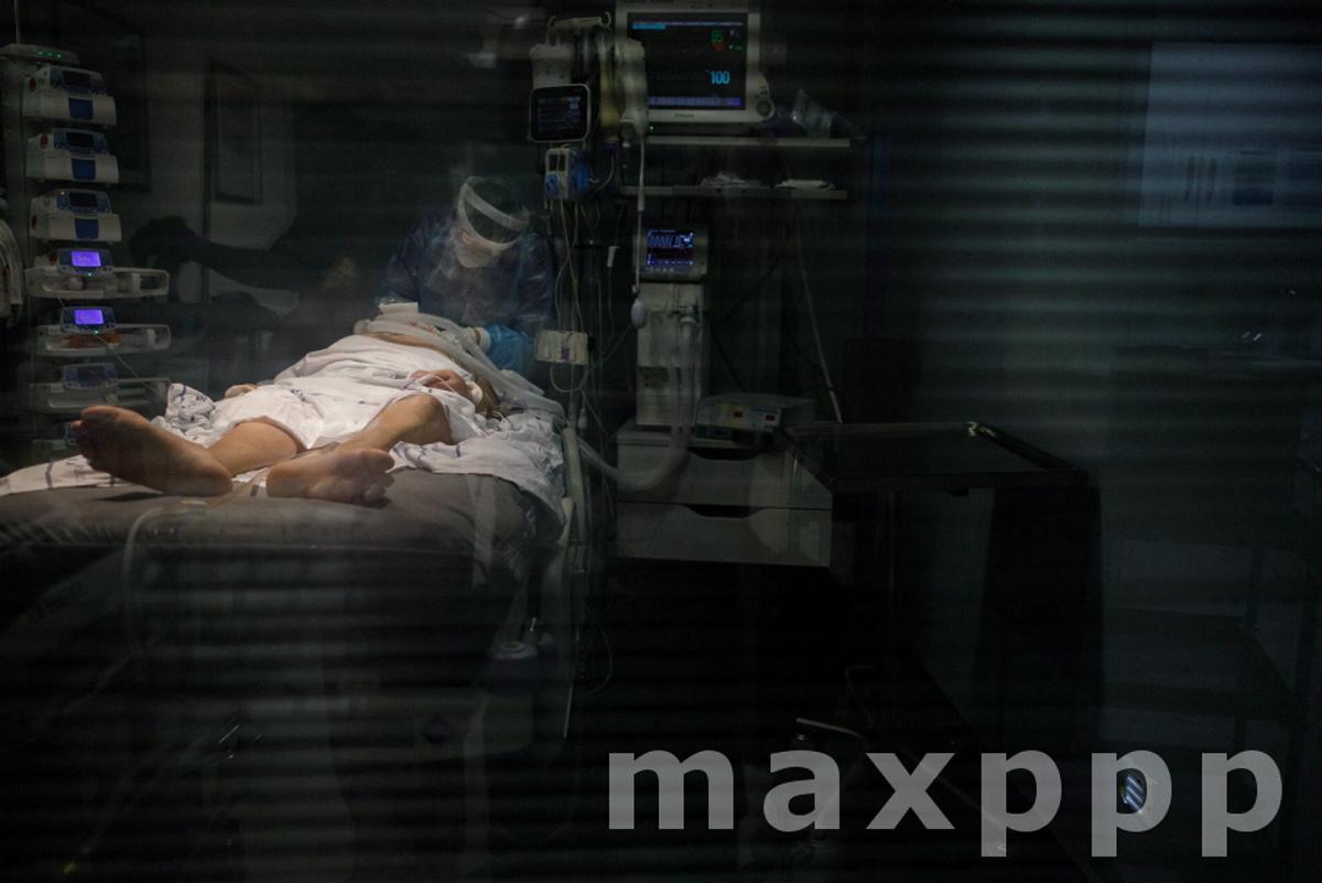 Coronavirus patients admitted at a hospital in Tenerife