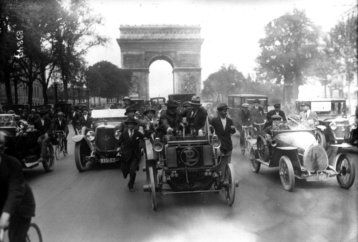 La plus vieille voiture du monde