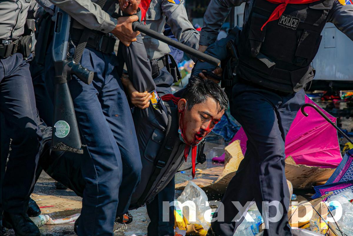 Police Cracks Down on the Military Coup Protesters in Mandalay, Myanmar
