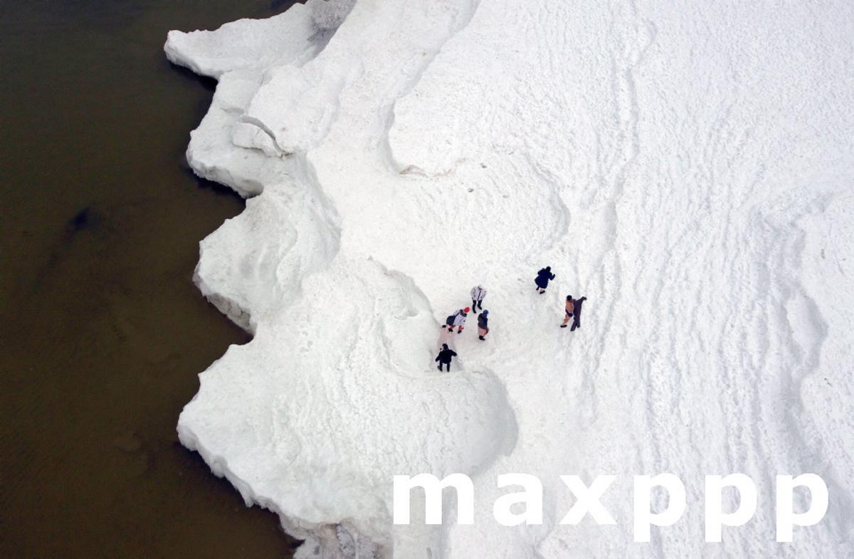 Ice-covered sea in Miedzyzdroje