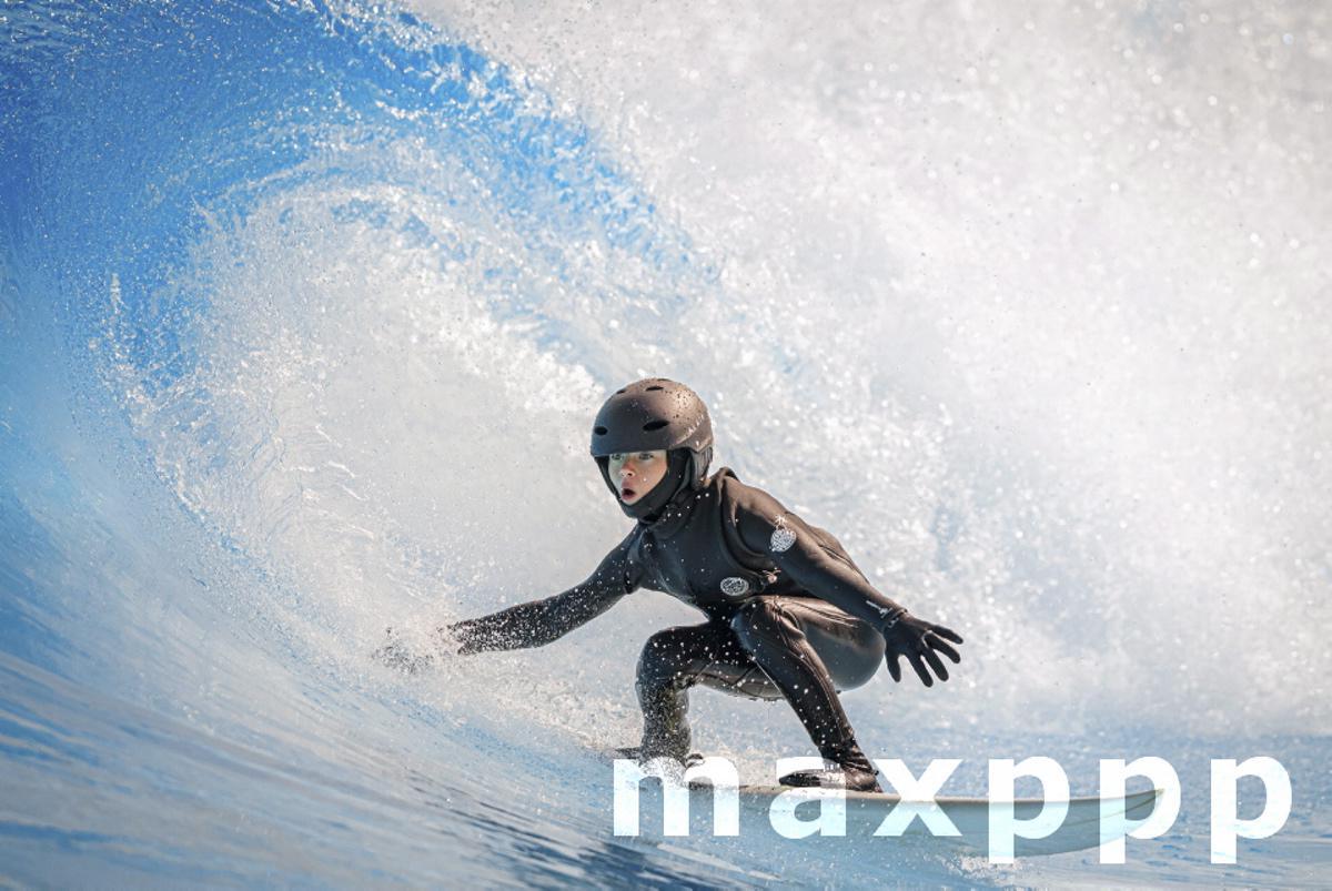 Artificial wave in the "Alaia Bay" surf wavepool