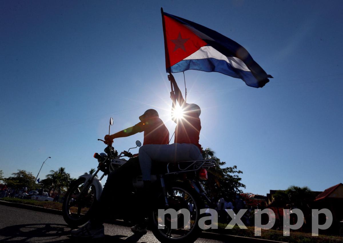 Cuba holds regatta to denounce the US embargo