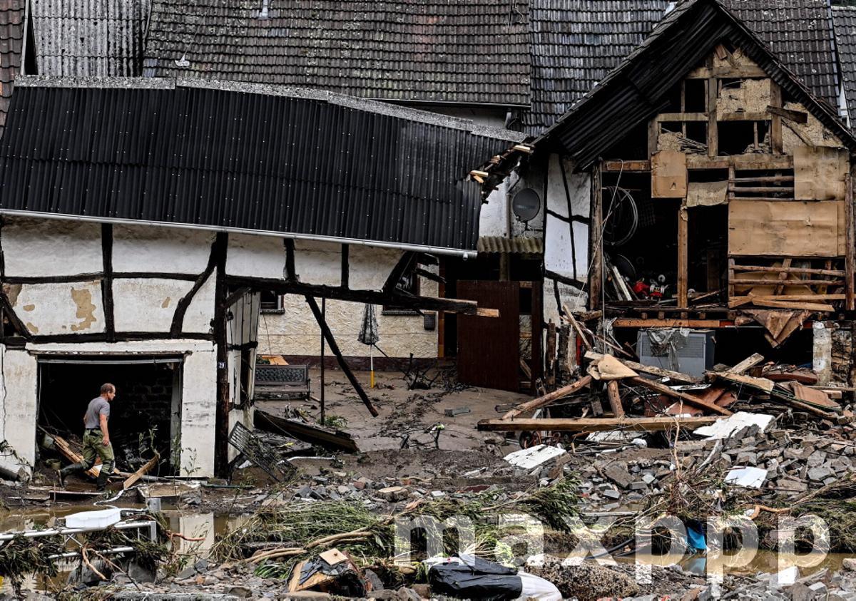 Thunderstorms with heavy rain hit Germany