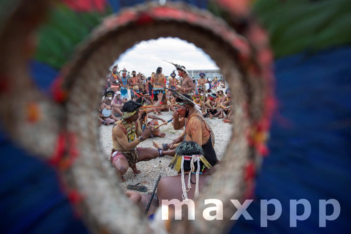 The indigenous sit-in in protest against Bolsonaro continues in Brasilia