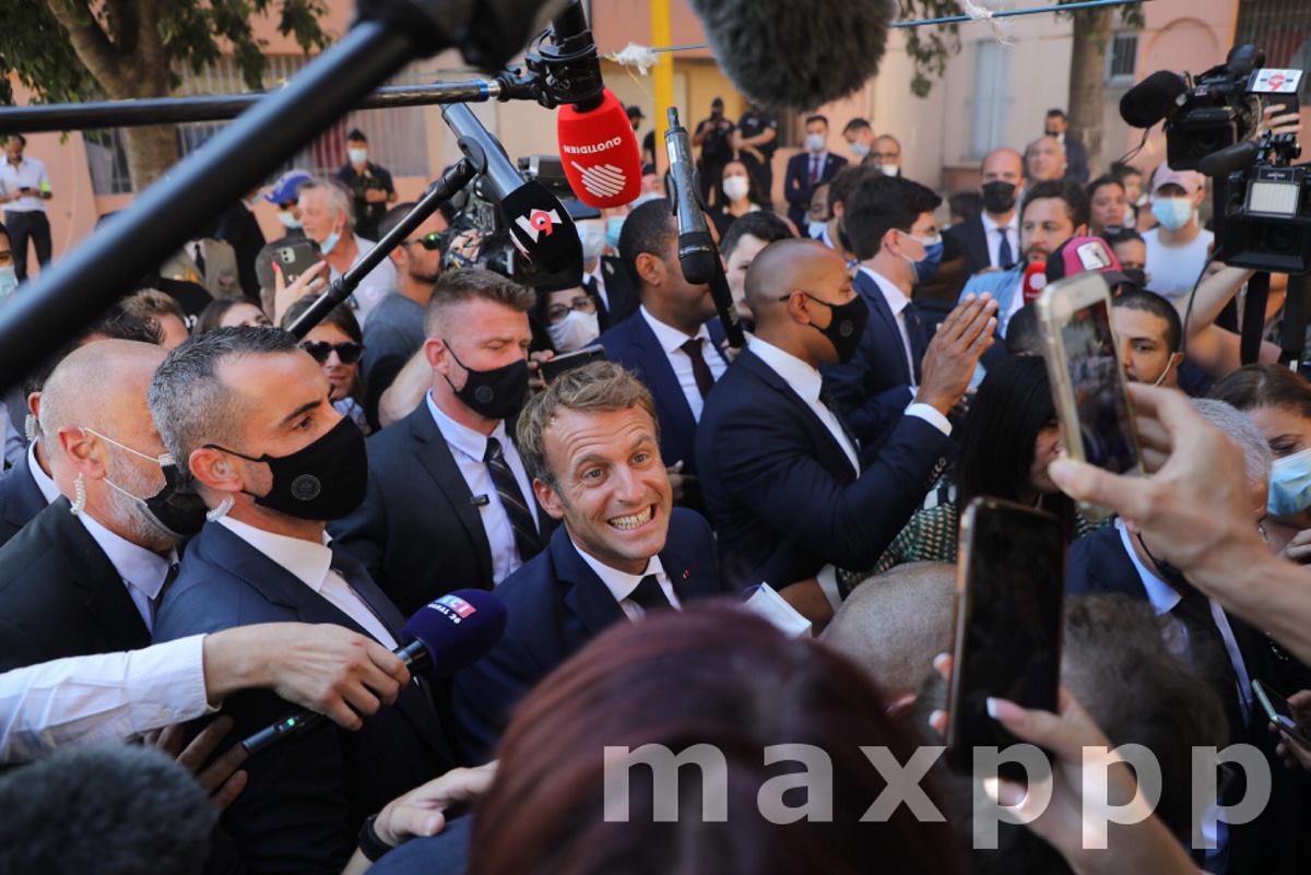 Emmanuel MACRON à La Cité BASSENS de MARSEILLE