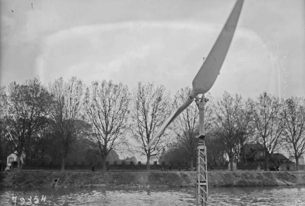 Bateau à turbine